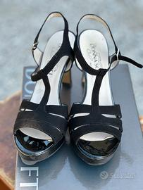 Sandalo in pelle nero n.38 donnasoft