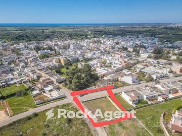 TERRENO RESIDENZIALE AD ALTA VOCAZIONE TURISTICA