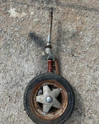 Forcella piaggio quartz modificata per vespa