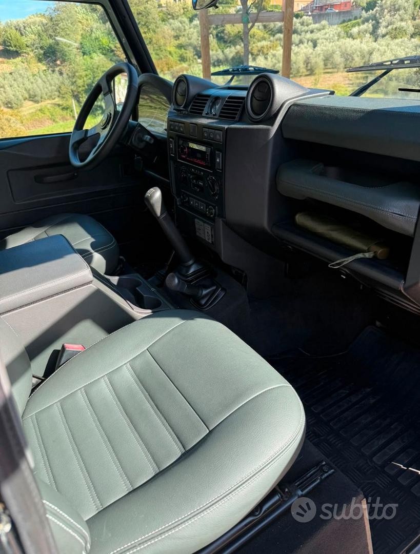 Land Rover Defender 90 2007 photo 5