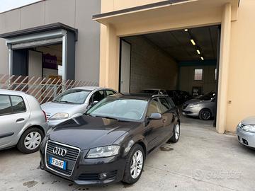 Audi A3 SPB 1.6 TDI 105 CV CR Attraction