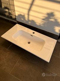 Lavabo e miscelatore 90cm