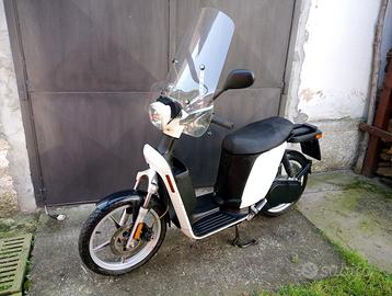 Scooter elettrico Askoll Es3 