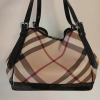 Burberry borsa in pelle nuova