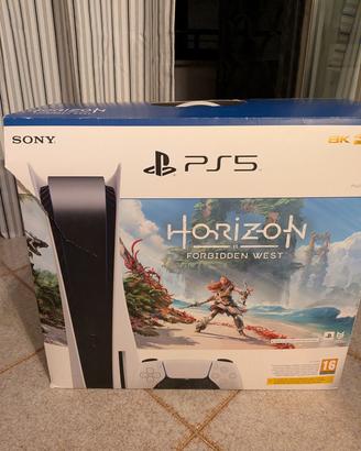 PlayStation 5 con lettore disco e 2 giochi