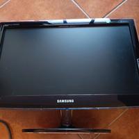 Monitor per Pc/TV SAMSUNG-P2270HD da 22"