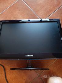 Monitor per Pc/TV SAMSUNG-P2270HD da 22"