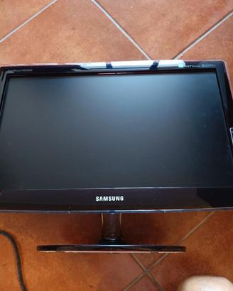 Monitor per Pc/TV SAMSUNG-P2270HD da 22"