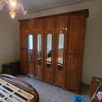 Camera da letto in legno 