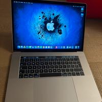 MacBook Pro 15” 2017 – Intel i7 – 16GB - SSD 1TB