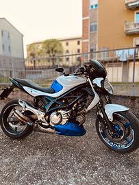 SUZUKI GLADIUS 650 2015 Depo