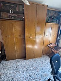 Mobile due letti  armadio
