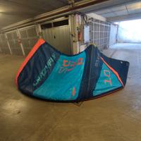 kitesurf crazyfly Sculp 10 mq completo di barra.