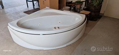 Vasca Idromassaggio