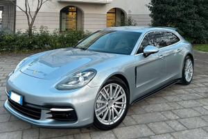 PORSCHE PANAMERA SPORT TURISMO SW