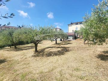 Terreno edificabile di 600 mq, PST/102