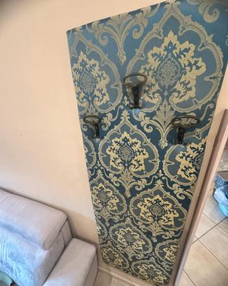 Appendiabiti da parete