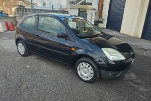 Ford Fiesta 1.4 TDCi 70 cv NEOPATENTATI 