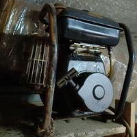 motore a scoppio per innaffiare giardino 