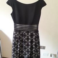 abito Rinascimento bianco e nero corto elegante