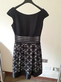 abito Rinascimento bianco e nero corto elegante