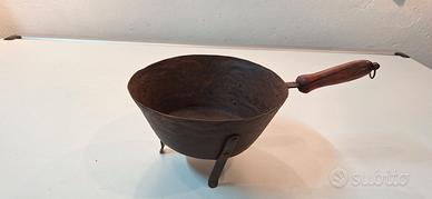 Antico scaldino da letto vintage