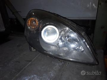 FARO ANTERIORE DESTRO MERCEDES Classe B W245 1° S