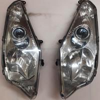 Coppia fanali Triom anteriori Peugeot Satelis