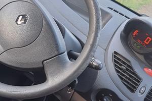  Renault Twingo 2009 Cambio por Moto