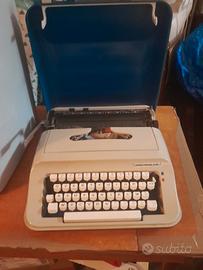 macchina da scrivere 