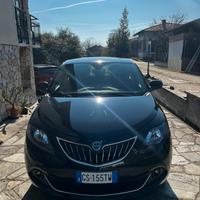 Lancia ypsilon ecochic