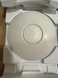 Ubiquiti UniFi UAP-LR