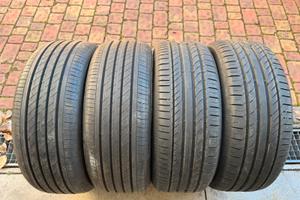 Gomme estive 215/50/18