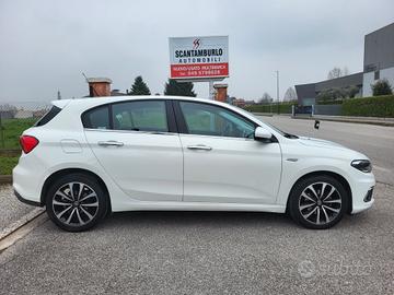 Fiat Tipo 1.6 Mjt S&S 5 porte Lounge