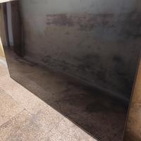 TV Samsung QLED 75 pollici rotta