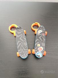 Skate coppia portachiavi con moschettone