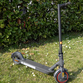 Monopattino elettrico Xiaomi Pro 2 Modificato