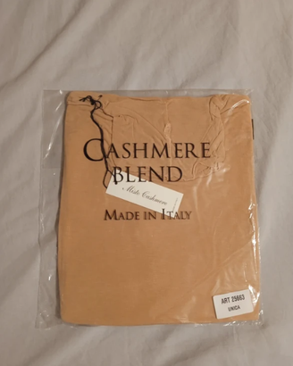 Maglia a collo alto in misto cashmere