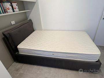 Struttura letto una piazza e mezzo con contenitore