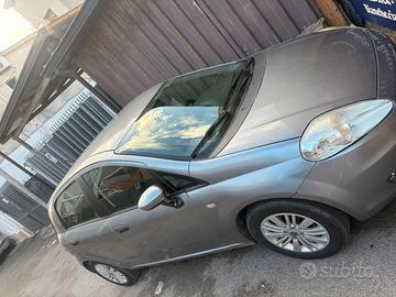Fiat grande punto 1.3 multijet assicurata polacca