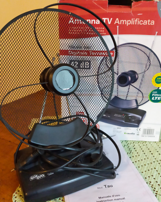 Antenna TV amplificata