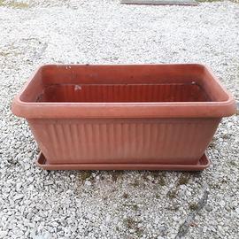 coppia vasi medi resina color terracotta