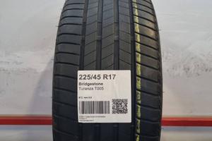 Gomme Usate Bridgestone 225 45 17 Guarda Catalogo