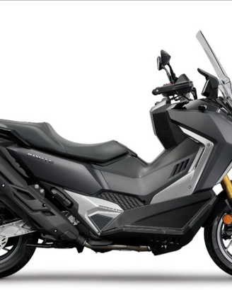 Sym adx TG 400 prezzo Bomba