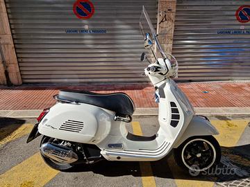 Piaggio Vespa 125 GTS Super - 2022