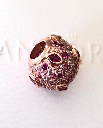 Charm Pendente Pandora Bacio Con Pavé 788702C01
