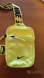 borsello giallo fluo piccolo nike