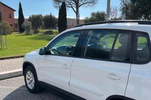 VW Tiguan 2.0 TDI 4MotionDSG Tagliandi Certificati