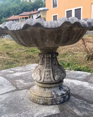 Fontana in pietra vicentina
