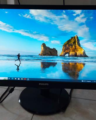 Monitor 23 pollici full-hd Philips VGA perfetto.